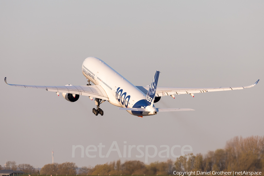 Airbus Industrie Airbus A350-1041 (F-WMIL) | Photo 380137