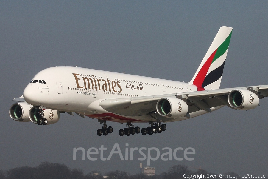 Emirates Airbus A380-861 (F-WWAH) | Photo 42227