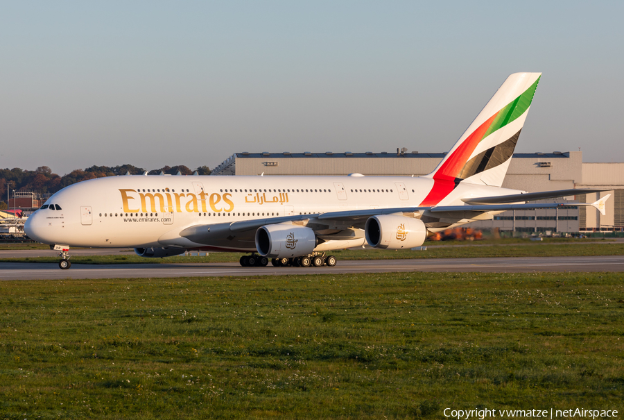 Emirates Airbus A380-861 (F-WWAM) | Photo 477420