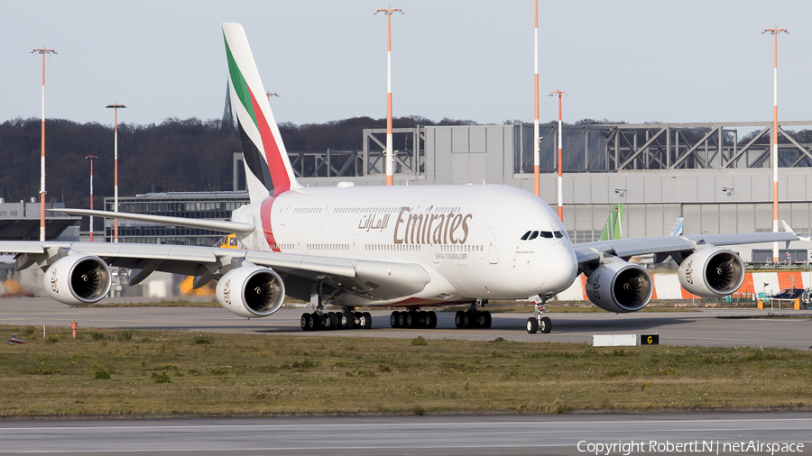 Emirates Airbus A380-861 (F-WWAM) | Photo 593056