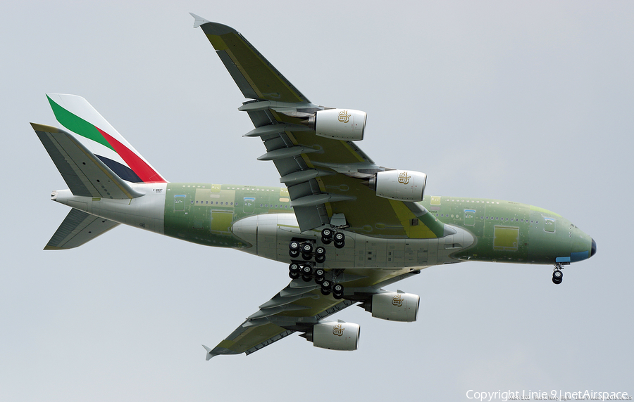 Emirates Airbus A380-861 (F-WWAP) | Photo 79282