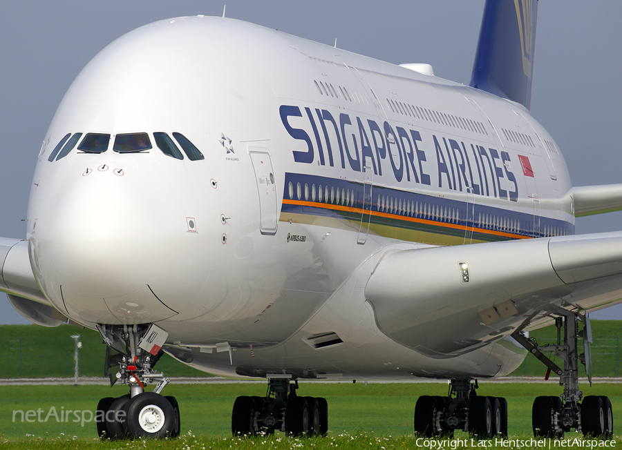 Singapore Airlines Airbus A380-841 (F-WWAQ) | Photo 189001