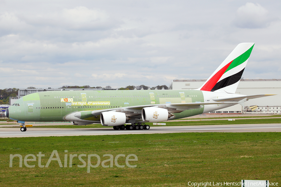 Emirates Airbus A380-861 (F-WWAR) | Photo 75083