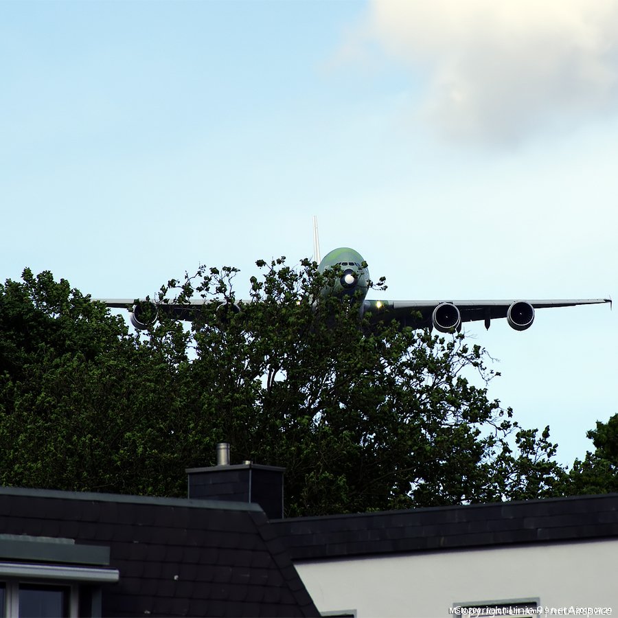 Emirates Airbus A380-861 (F-WWAT) | Photo 81669