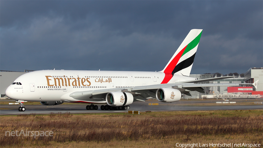 Emirates Airbus A380-861 (F-WWAT) | Photo 92485