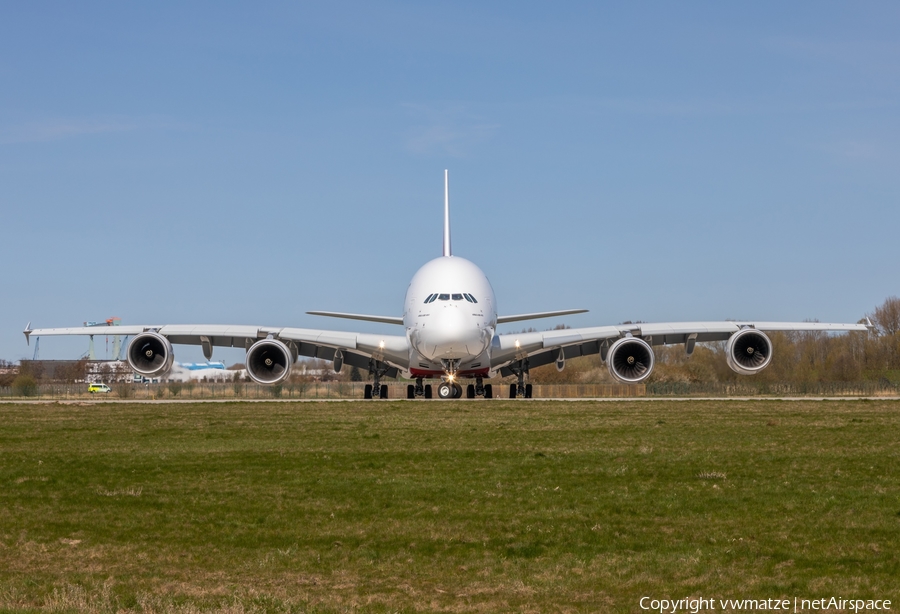Emirates Airbus A380-842 (F-WWAV) | Photo 442701