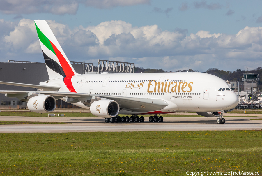 Emirates Airbus A380-842 (F-WWAV) | Photo 446068