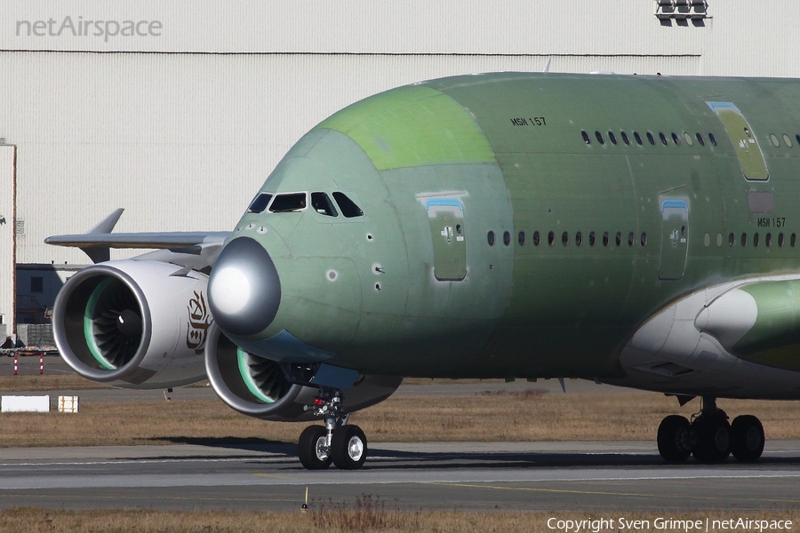 Emirates Airbus A380-861 (F-WWAV) | Photo 42767