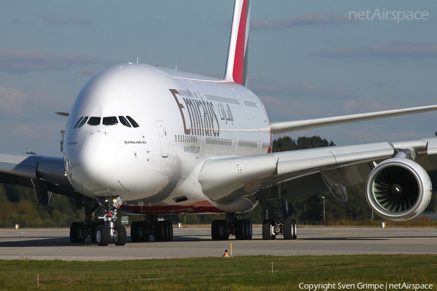 Emirates Airbus A380-861 (F-WWAX) | Photo 32238