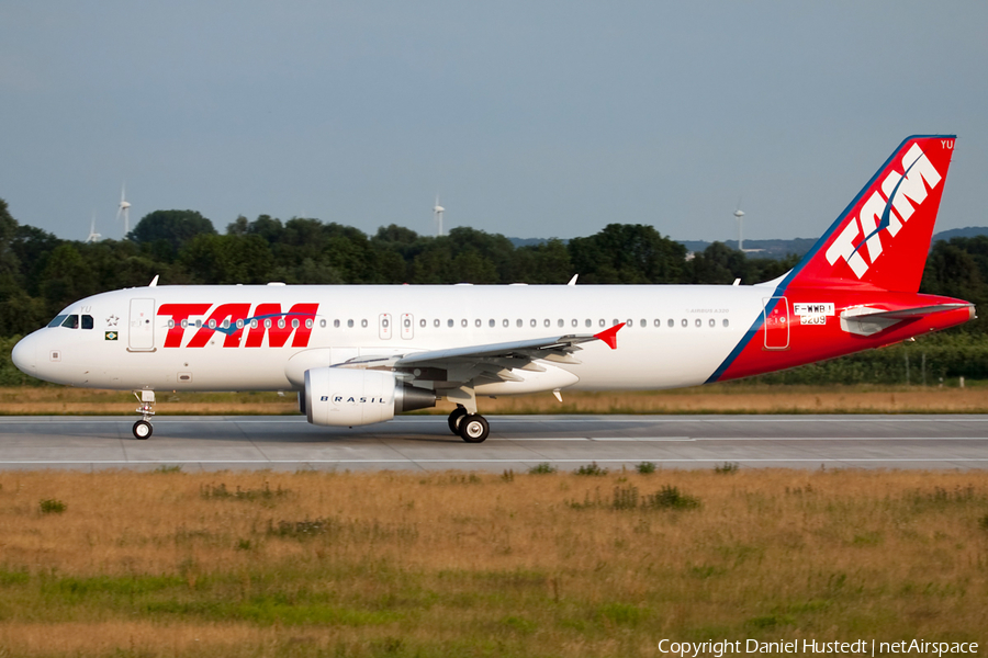 TAM Brazilian Airlines Airbus A320-214 (F-WWBJ) | Photo 538720