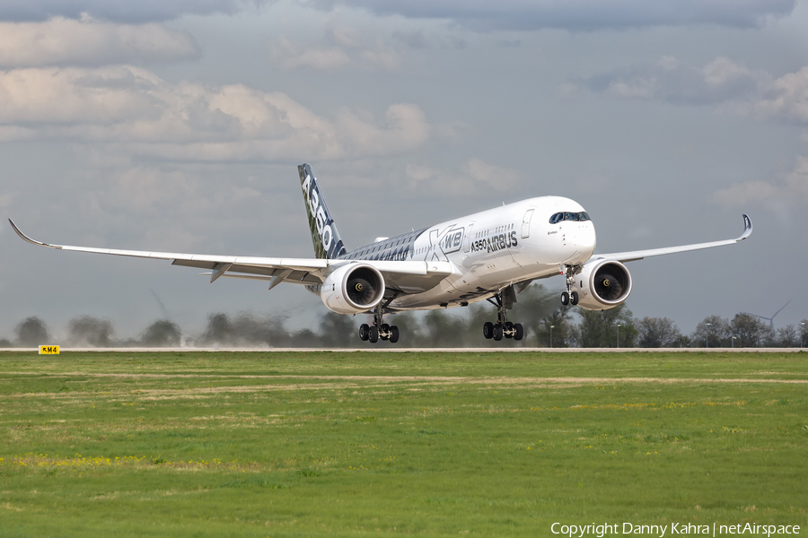 Airbus Industrie Airbus A350-941 (F-WWCF) | Photo 243939