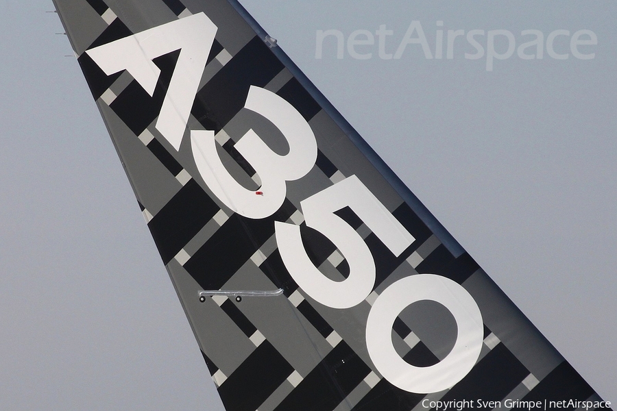 Airbus Industrie Airbus A350-941 (F-WWCF) | Photo 42575