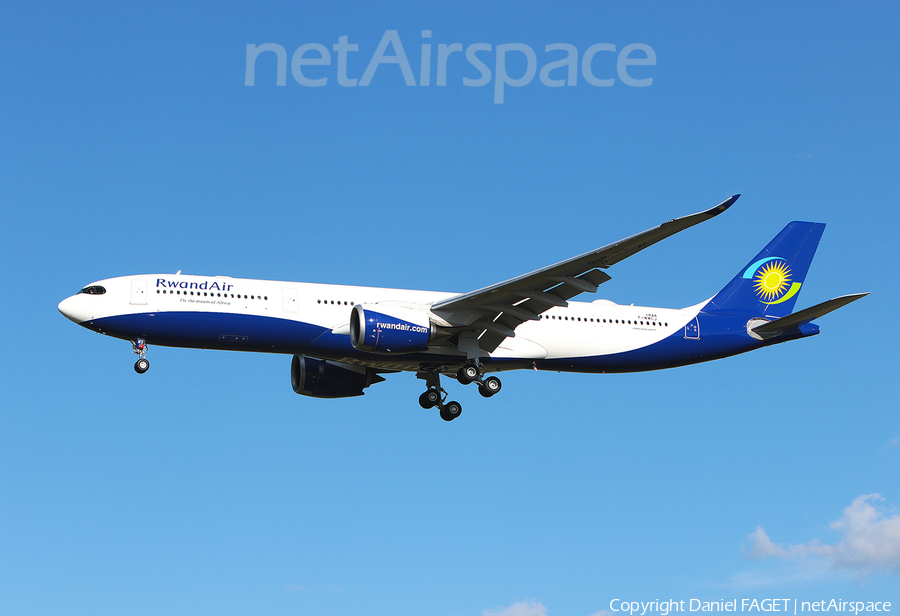 RwandAir Airbus A330-941N (F-WWCJ) | Photo 316797