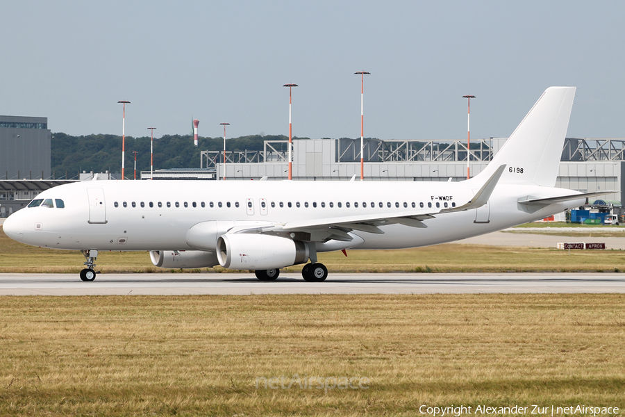 Capital Airlines Airbus A320-232 (F-WWDF) | Photo 225913