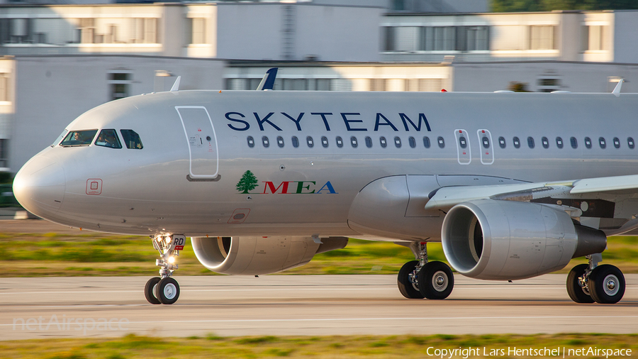 MEA - Middle East Airlines Airbus A320-214 (F-WWDY) | Photo 435603