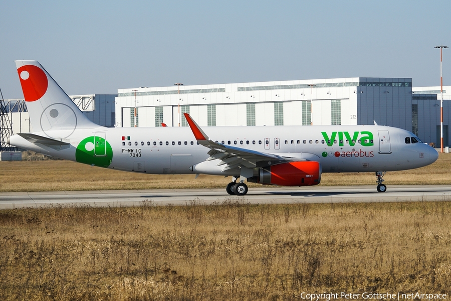 VivaAerobus Airbus A320-232 (F-WWIC) | Photo 101920