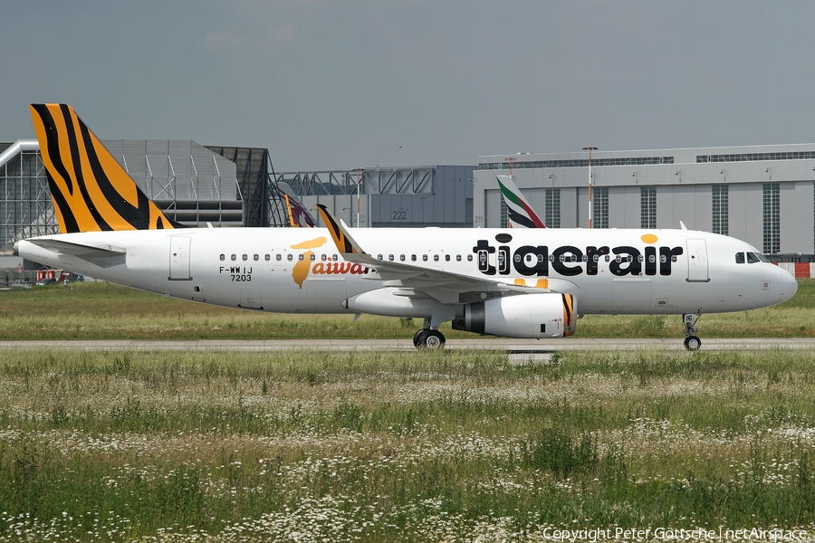 Tigerair Taiwan Airbus A320-232 (F-WWIJ) | Photo 110809