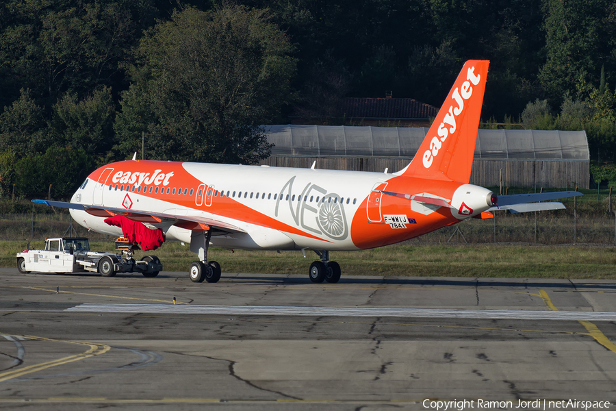 easyJet Airbus A320-251N (F-WWIJ) | Photo 195145