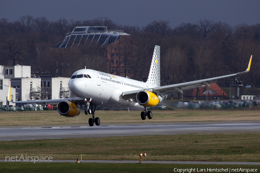 Vueling Airbus A320-232 (F-WWIK) | Photo 72245
