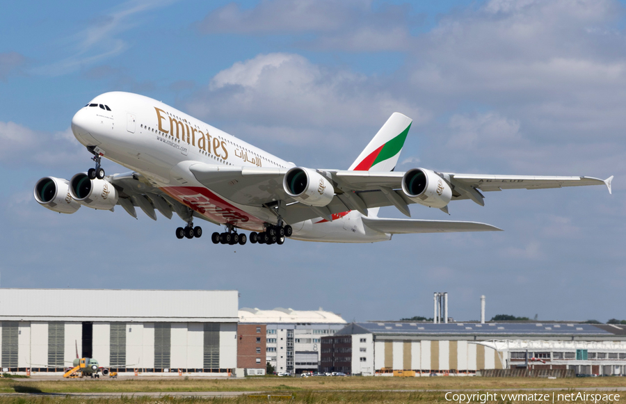 Emirates Airbus A380-861 (F-WWSE) | Photo 111385