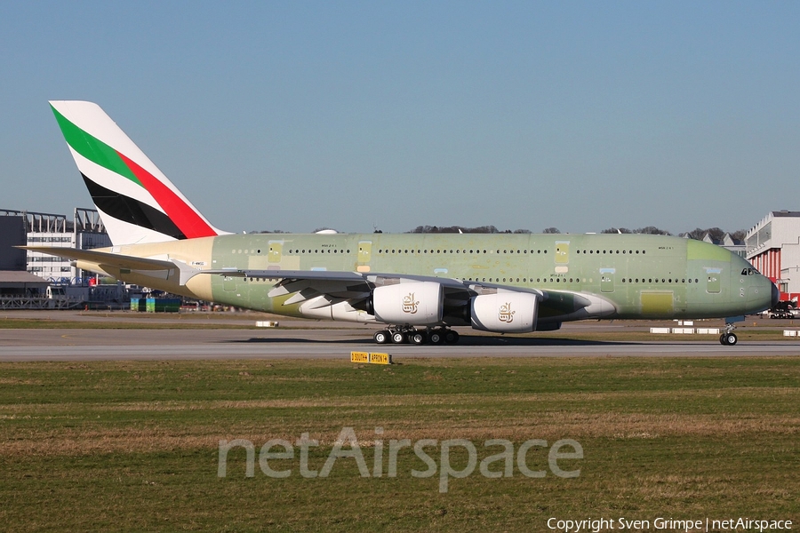 Emirates Airbus A380-861 (F-WWSG) | Photo 151445