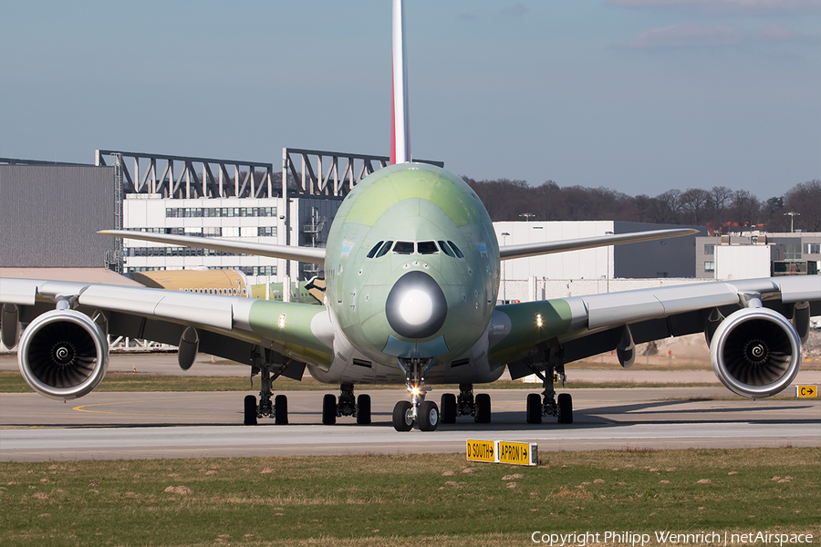 Emirates Airbus A380-861 (F-WWSG) | Photo 151772