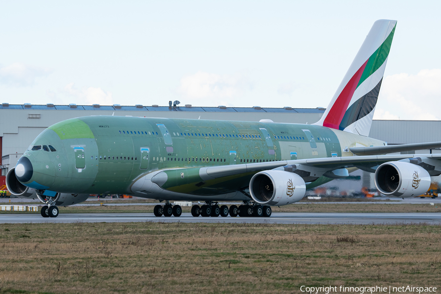 Emirates Airbus A380-842 (F-WWSH) | Photo 436873