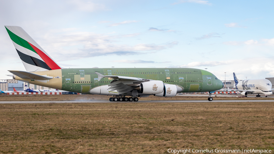 Emirates Airbus A380-842 (F-WWSH) | Photo 436951