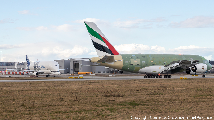 Emirates Airbus A380-842 (F-WWSH) | Photo 436953