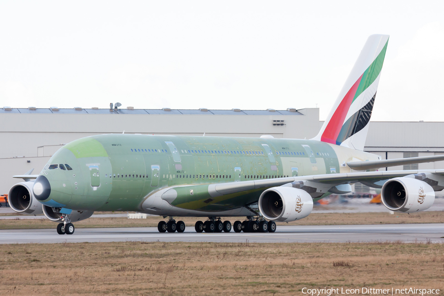 Emirates Airbus A380-842 (F-WWSH) | Photo 437574