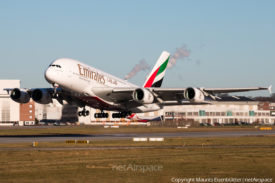 Emirates Airbus A380-861 (F-WWSH) | Photo 133043