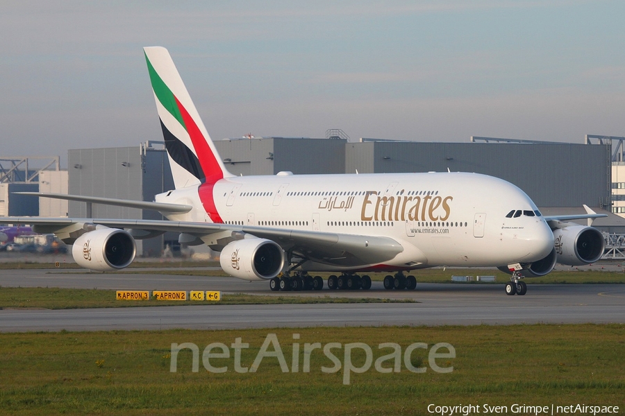 Emirates Airbus A380-842 (F-WWSK) | Photo 277395