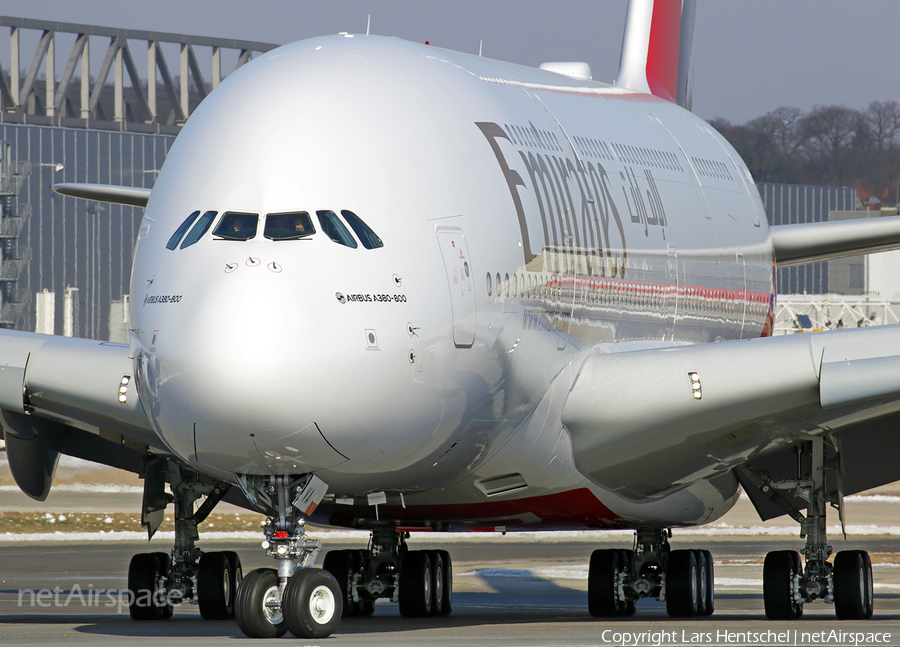 Emirates Airbus A380-842 (F-WWSN) | Photo 224624