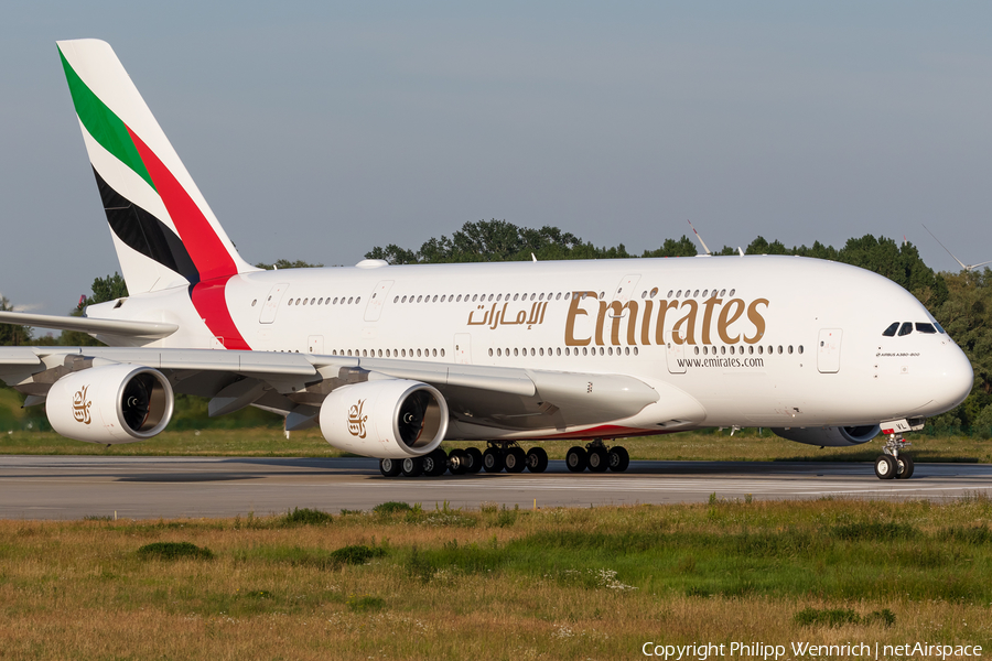 Emirates Airbus A380-842 (F-WWSO) | Photo 390062