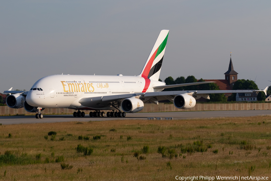 Emirates Airbus A380-842 (F-WWSO) | Photo 390718