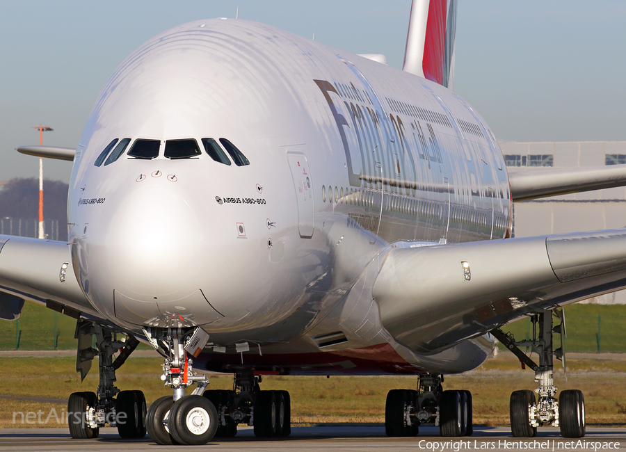 Emirates Airbus A380-842 (F-WWSQ) | Photo 133376