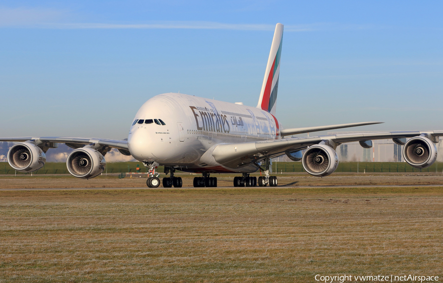 Emirates Airbus A380-842 (F-WWSQ) | Photo 293225