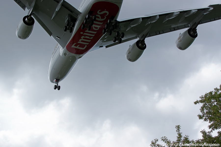 Emirates Airbus A380-861 (F-WWSU) | Photo 78750