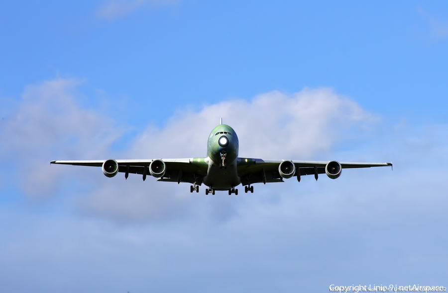 Emirates Airbus A380-861 (F-WWSV) | Photo 76276