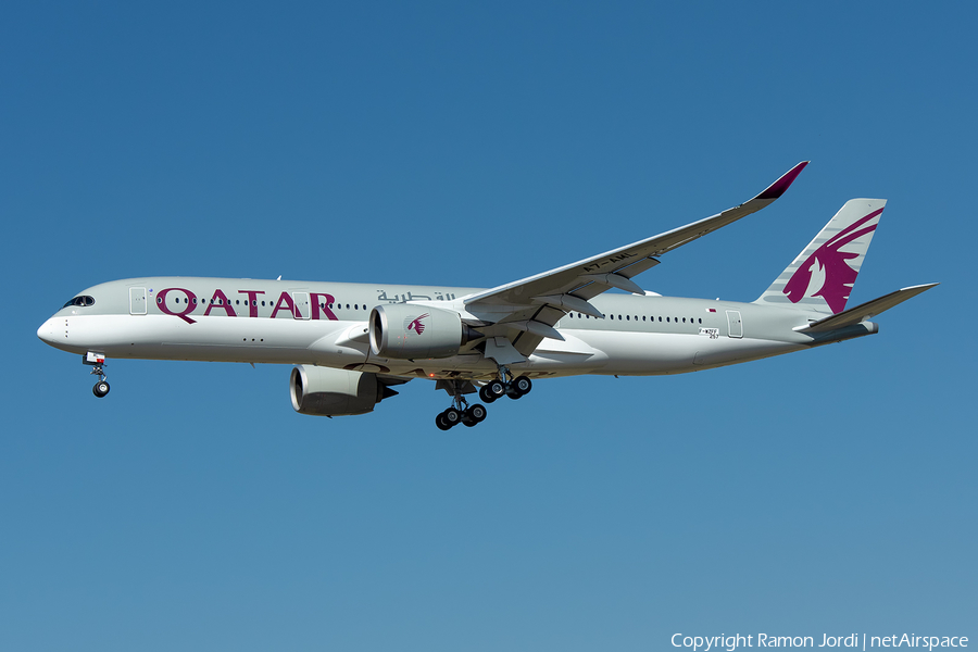 Qatar Airways Airbus A350-941 (F-WZFF) | Photo 341622