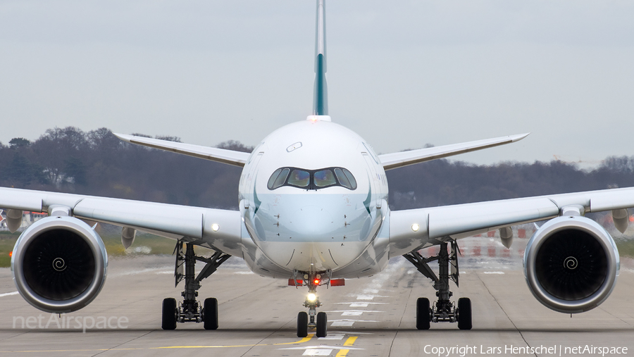 Cathay Pacific Airbus A350-941 (F-WZFO) | Photo 377804