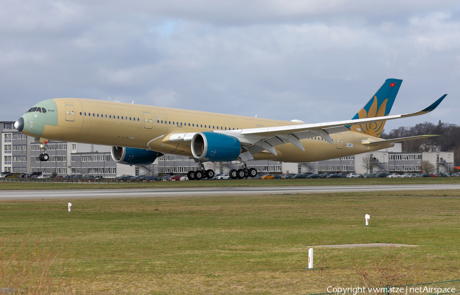 Vietnam Airlines Airbus A350-941 (F-WZFZ) | Photo 300722