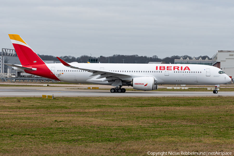 Iberia Airbus A350-941 (F-WZGL) | Photo 371983