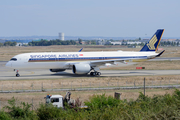 Singapore Airlines Airbus A350-941ULR (F-WZHE) at  Toulouse - Blagnac, France