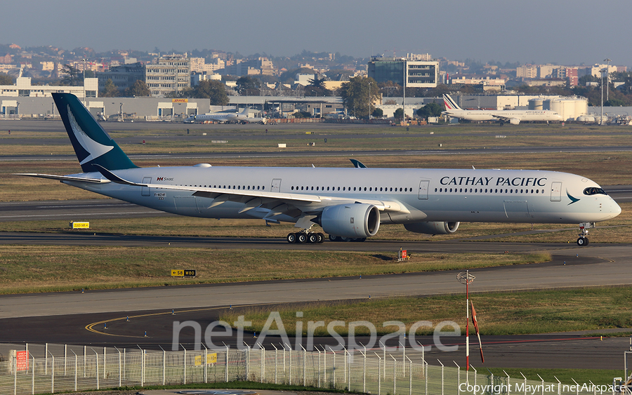 Cathay Pacific Airbus A350-1041 (F-WZHF) | Photo 307247