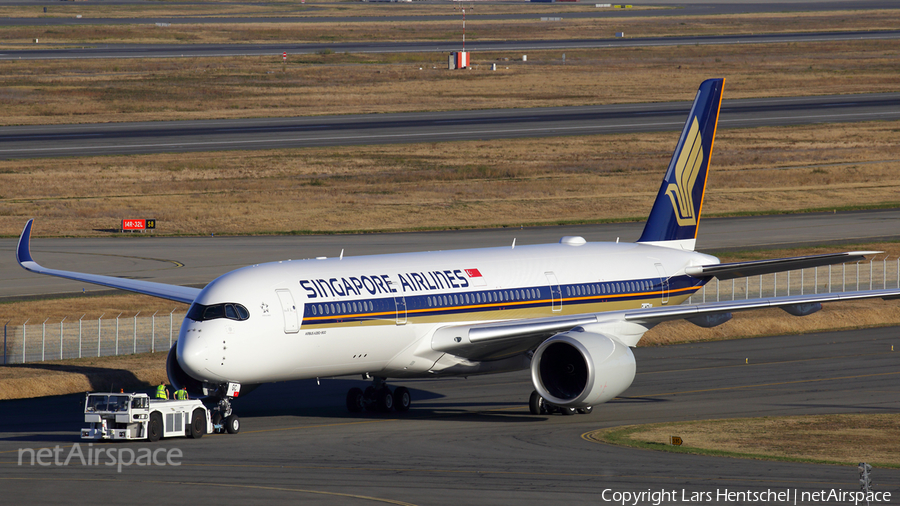 Singapore Airlines Airbus A350-941ULR (F-WZHI) | Photo 269811