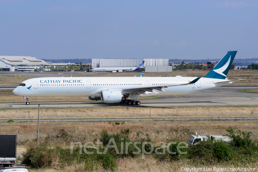 Cathay Pacific Airbus A350-1041 (F-WZNI) | Photo 401005