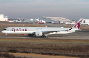 Qatar Airways Airbus A350-941 (F-WZNR) at  Toulouse - Blagnac, France