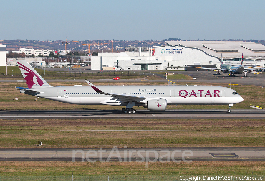 Qatar Airways Airbus A350-1041 (F-WZNV) | Photo 295126