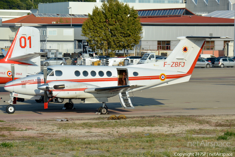 Securité Civile Beech King Air B200 (F-ZBFJ) | Photo 86929
